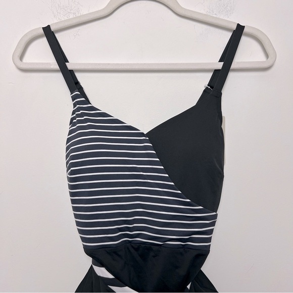 Amoena Infinity Pool Swimsuit Stripe Black White Chic Tie Belt Design - Picture 5 of 15